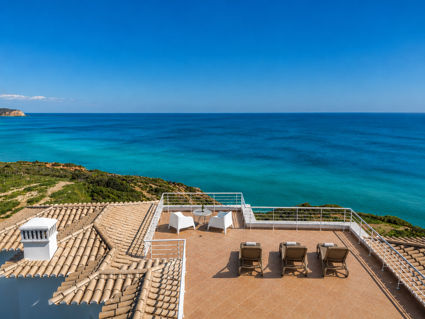 Simply Salema - Luxury Algarve Villa roof terrace